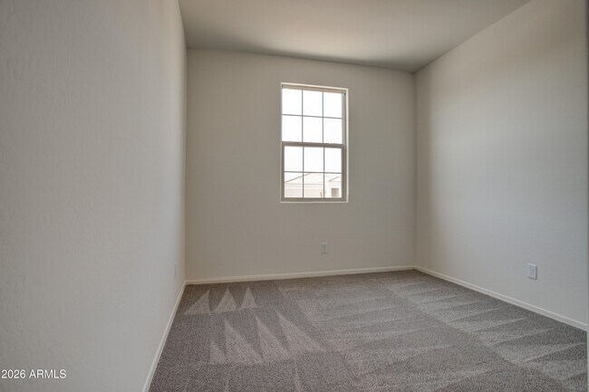 Building Photo - 12340 W Kaler Dr