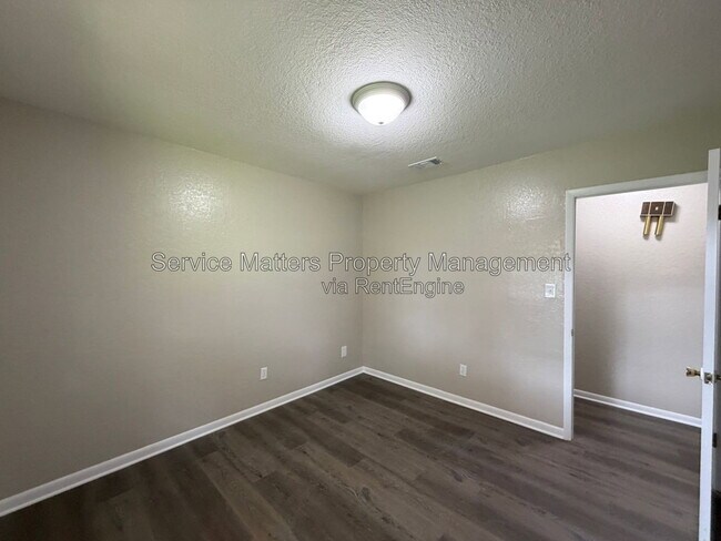 Building Photo - 5012 Midas Rd