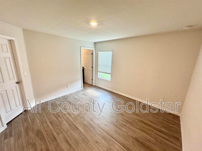 Building Photo - 11178 Kimberly Ave