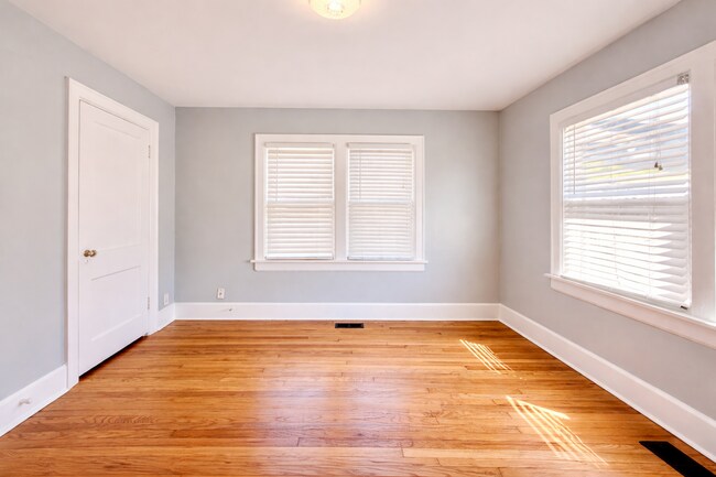 Building Photo - 2812 NW 18th St