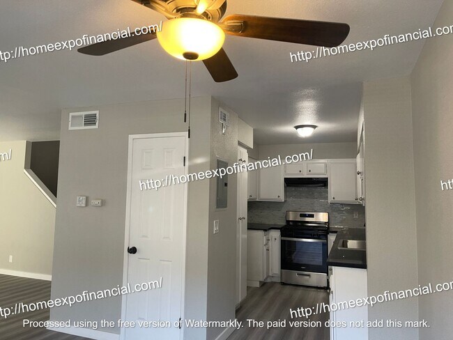 Building Photo - 8350 Spring Desert Pl