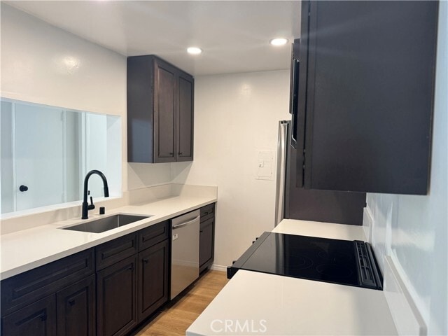 Building Photo - 5460 White Oak Ave