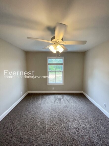 Building Photo - 4042 Ft Sumter Dr