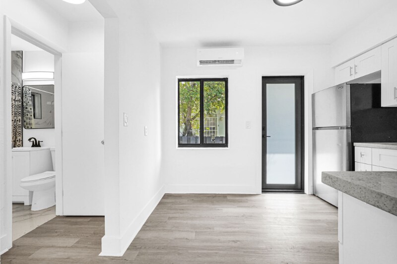 Building Photo - 173 NW 56th St