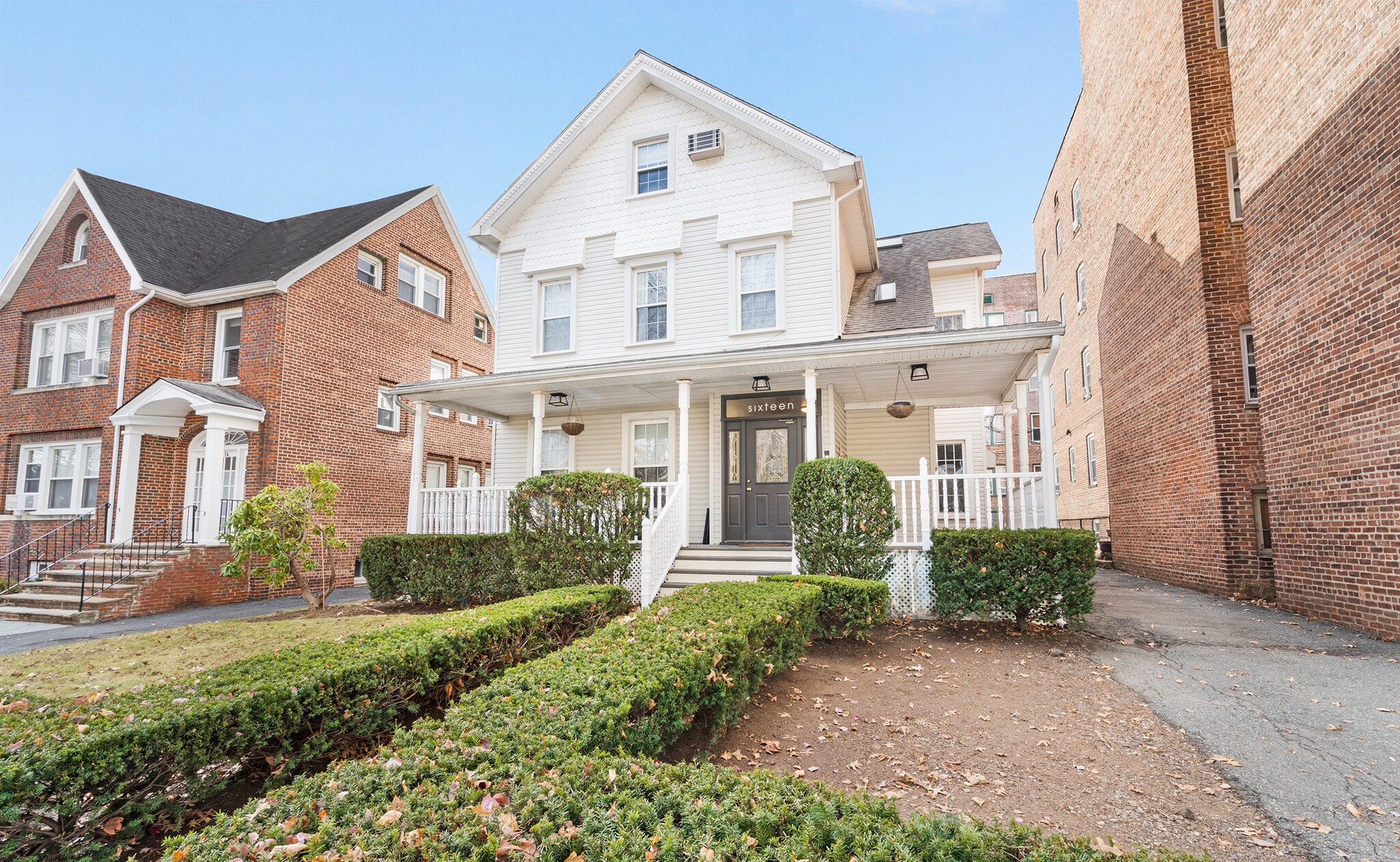 Building Photo - 16 Union St