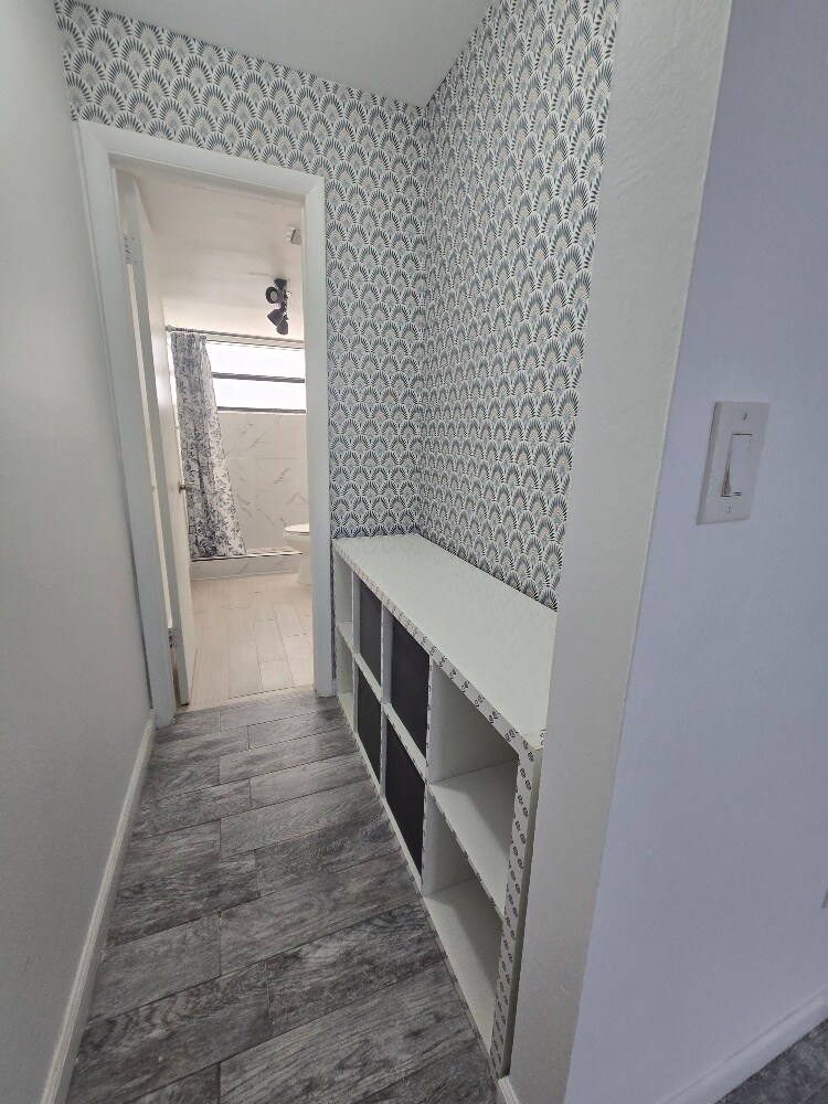 Building Photo - 609 Euclid Ave