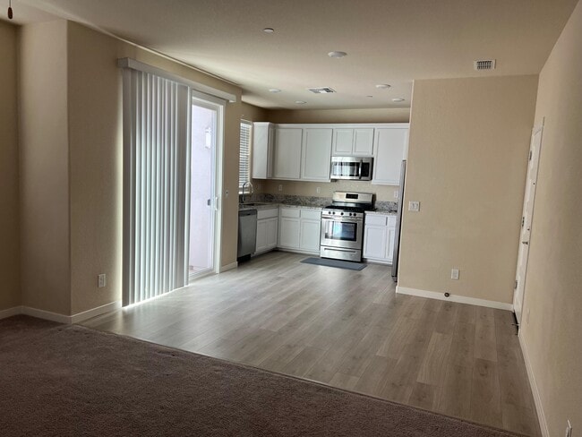 Building Photo - 9950 Del Surf Ln