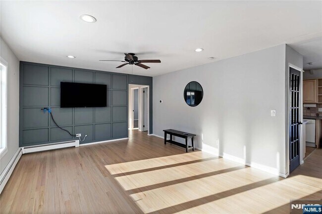 Building Photo - 9 McKinley Pl