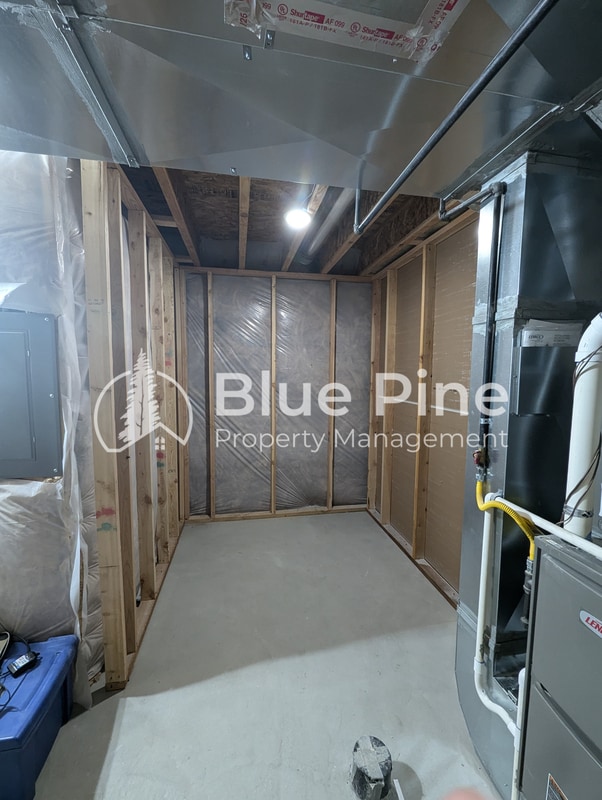 Building Photo - 4232 Athlen Wy