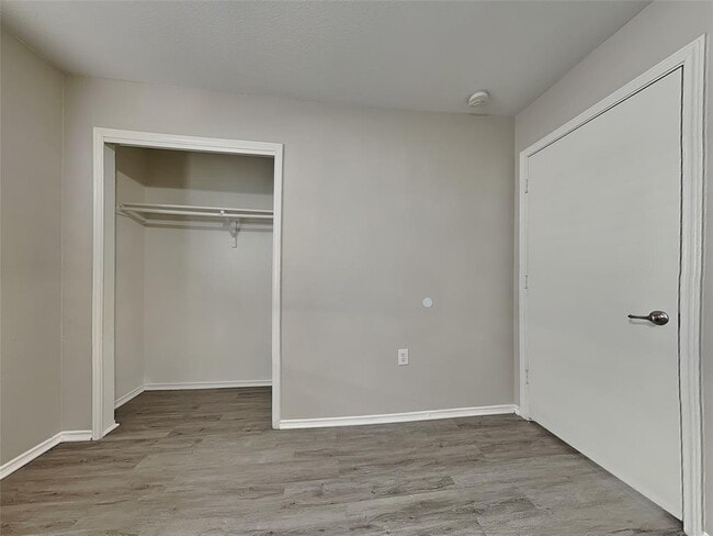 Building Photo - 12529 Sky Harbor Dr