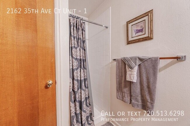 Building Photo - 2162 35th Ave Ct