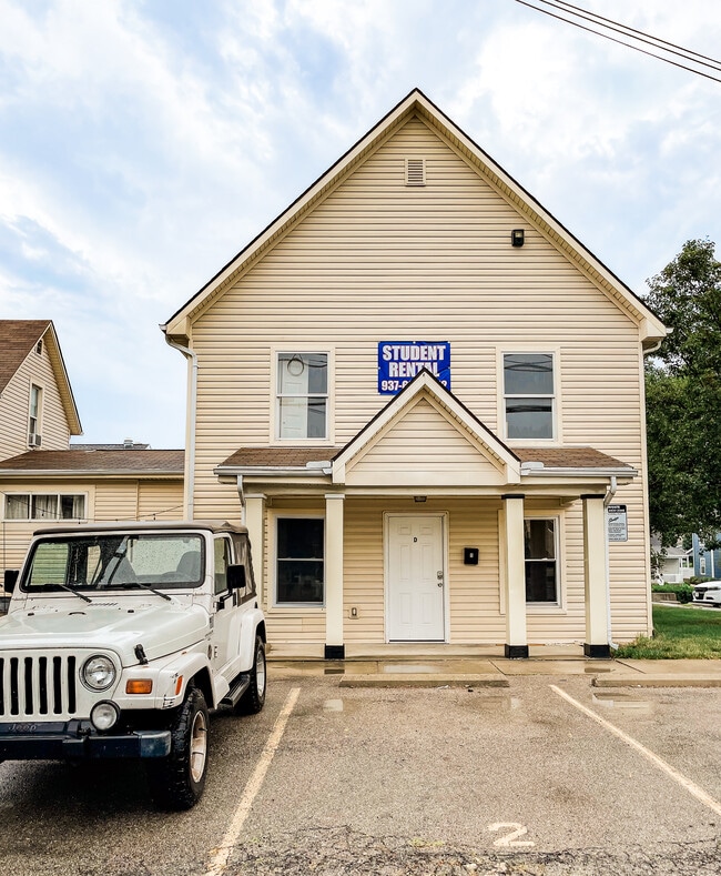 Building Photo - 222 Stonemill Rd