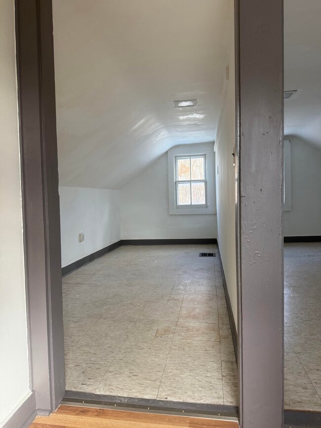 Building Photo - 1715 Co Rd 11