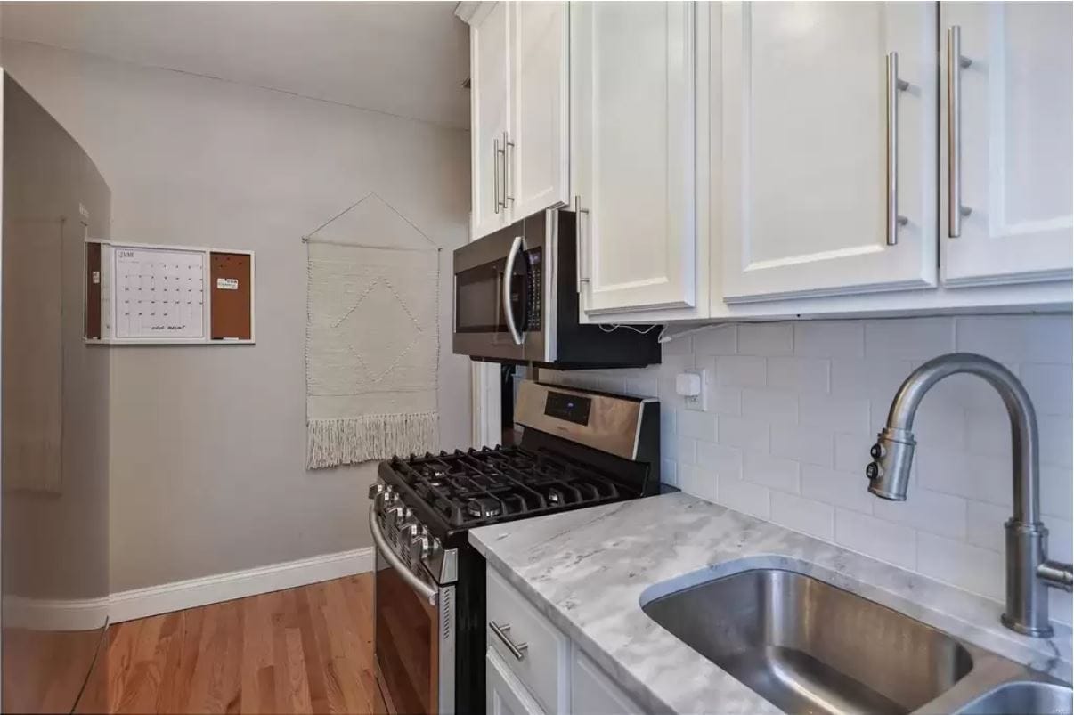 Kitchen2 - 7515 Buckingham Dr