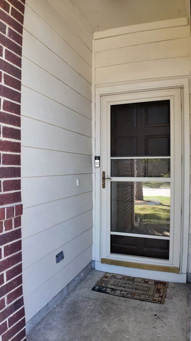 Building Photo - 3118 Flatwood Ct