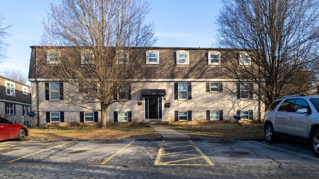 Floorplan - Preakness Apartments