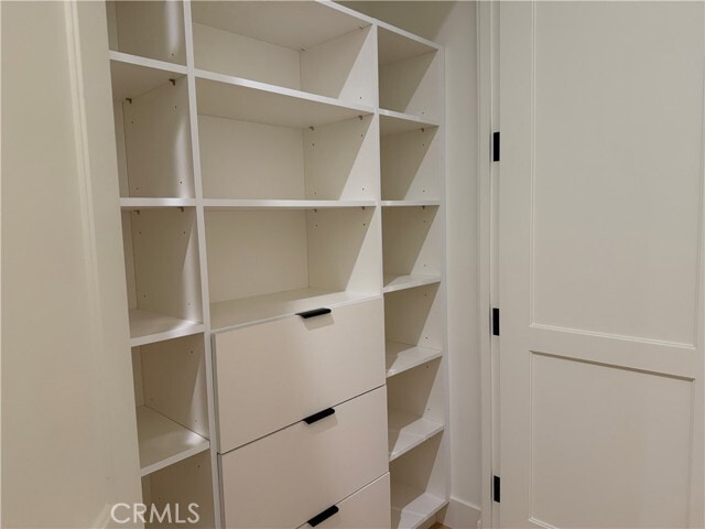 Building Photo - 53 W Wistaria Ave