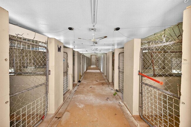 Building Photo - 14252 Trinity Rd