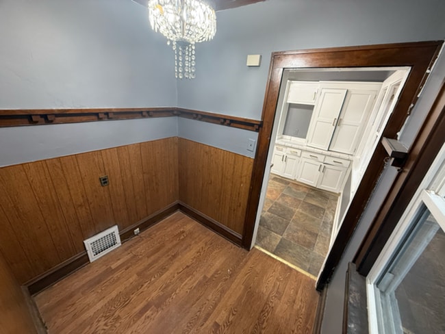 Building Photo - ? Updated 4BR/2BA Single-Family Home — Garage Parking, Water & Lawn Care Included ?