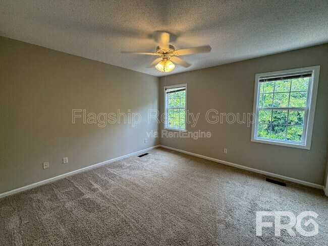 Building Photo - 1035 Spring Forest Rd