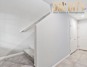 Building Photo - 1198 Paradise Basin Ct