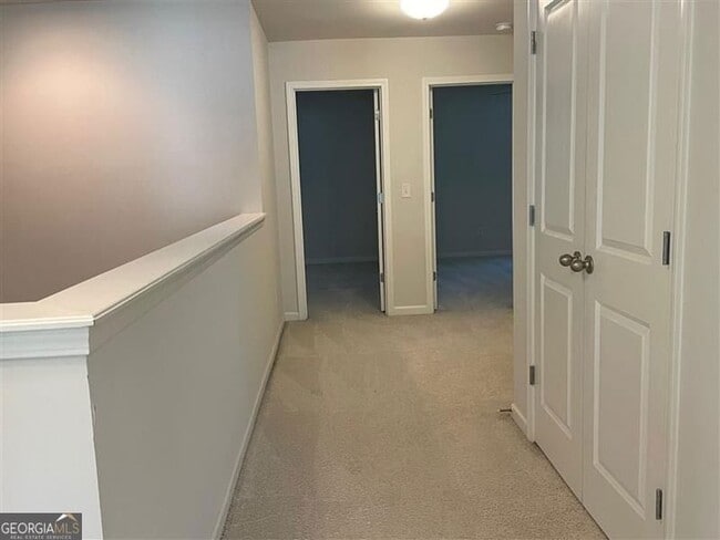 Building Photo - 1809 Parkades Path