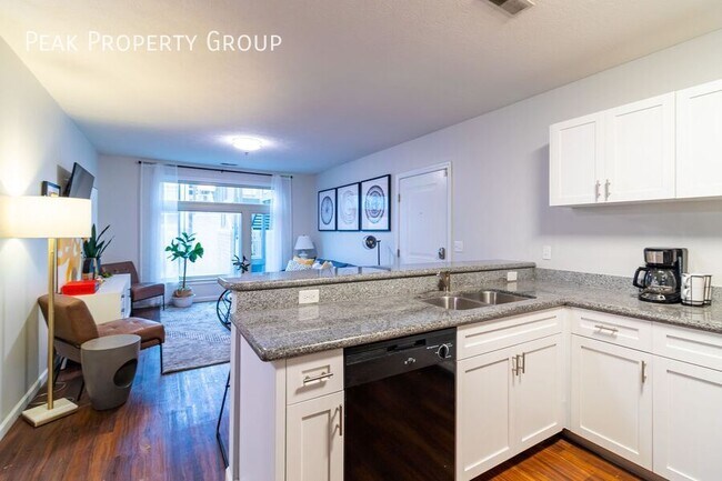 Building Photo - 254 Chittenden Ave