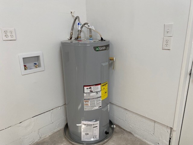 Building Photo - 5612 Turkey Dr