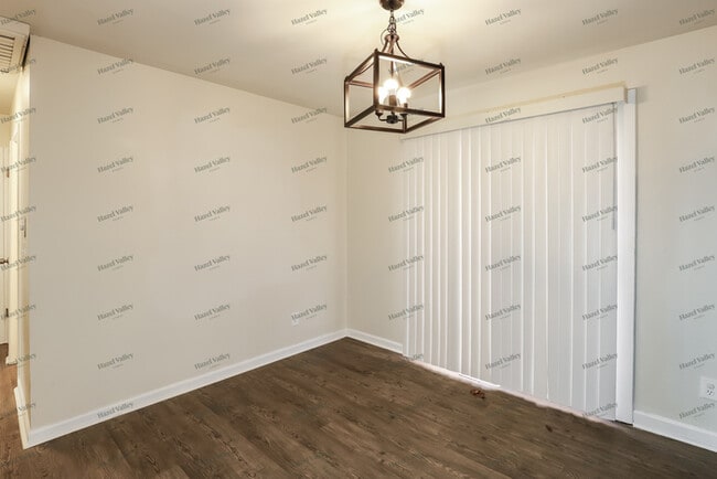 Building Photo - 1620 NW 67th St