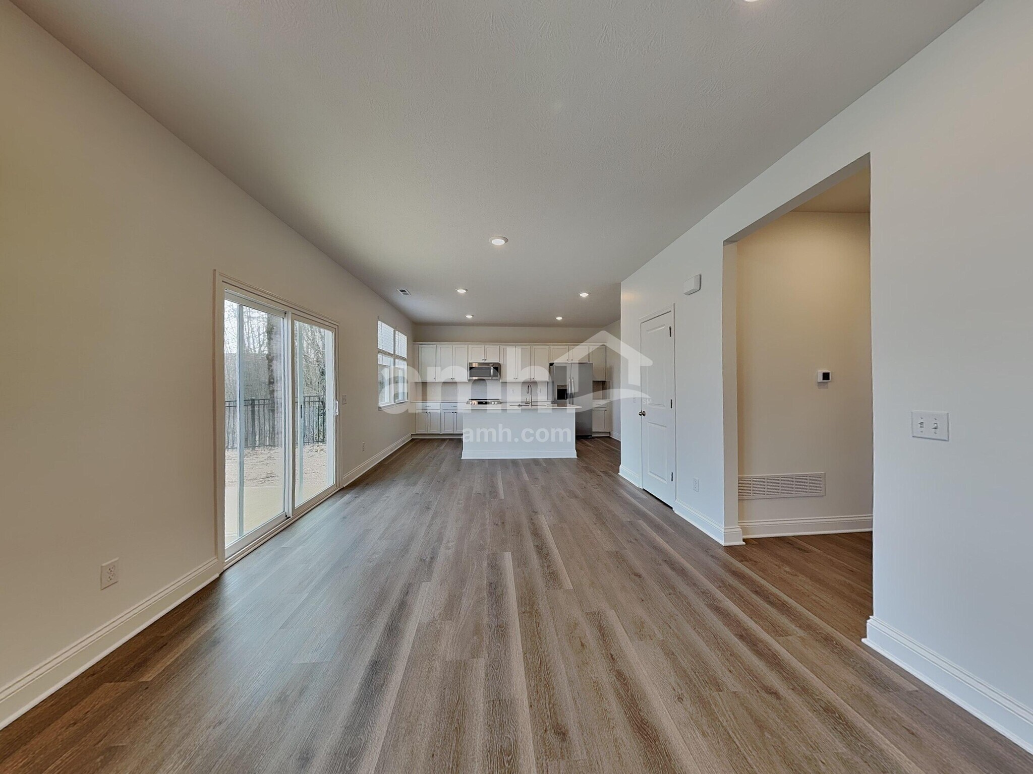 Building Photo - 212 Deanscroft Dr