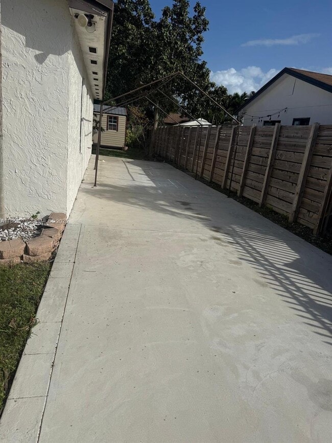 Building Photo - 26553 SW 125th Ct