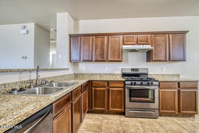 Building Photo - 14447 Miguel Terrazas Dr