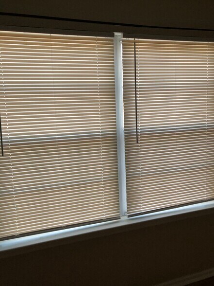 Building Photo - 91 Delavan Ave