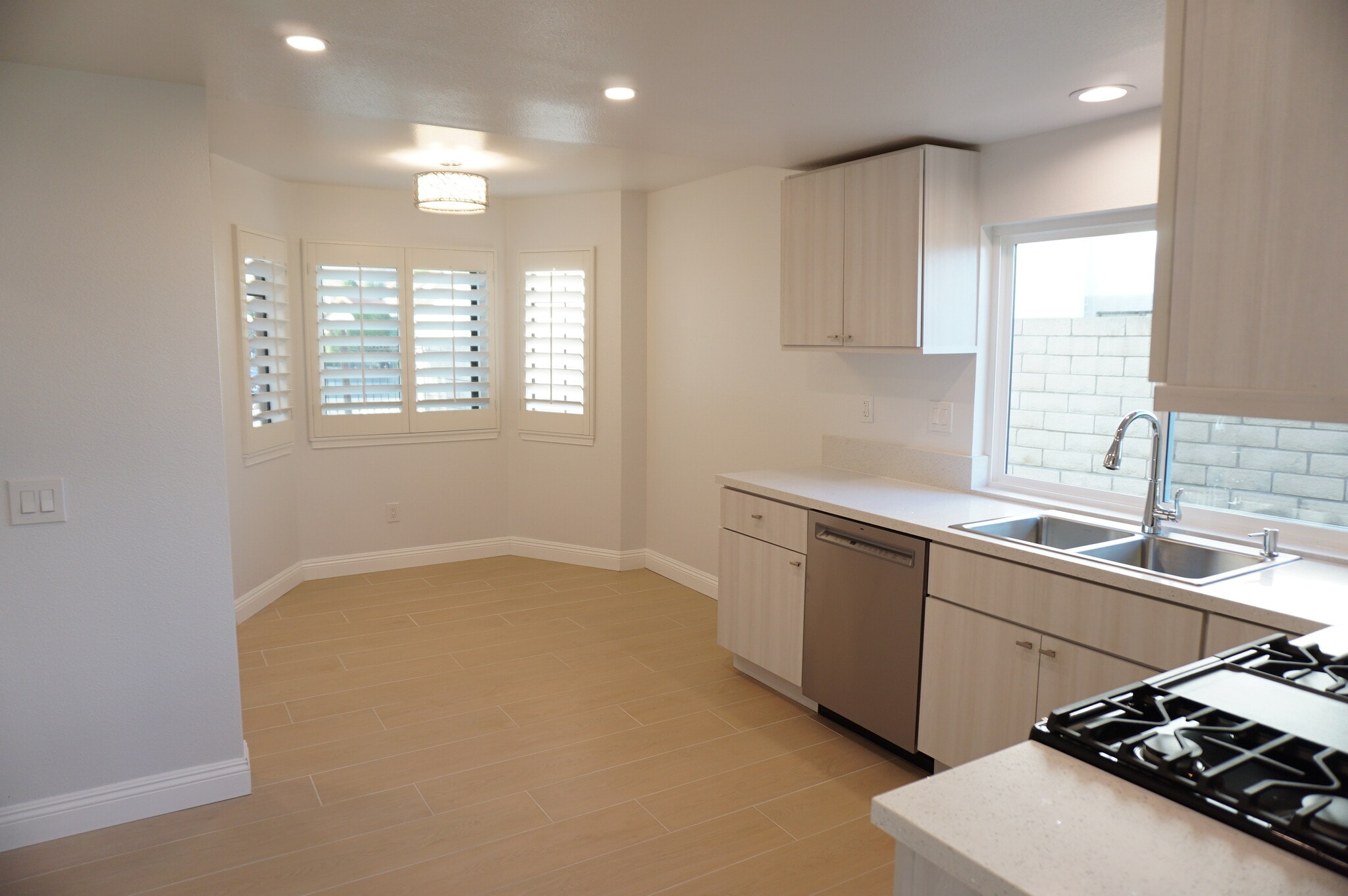 Building Photo - 12036 Shadow Ridge Way