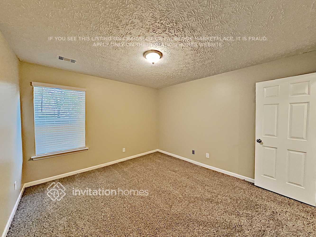 Building Photo - 208 Osmanthus Way