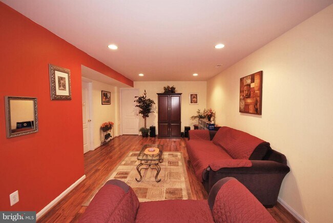 Building Photo - 2205 Manor Spring Terrace