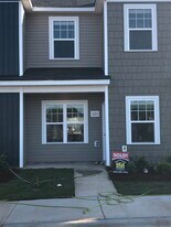 Building Photo - 225 Chandler Ct