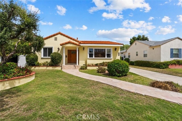 Building Photo - 5110 Petit Ave