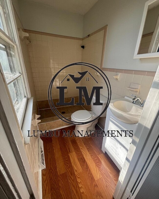 Building Photo - 1131 Stokes St