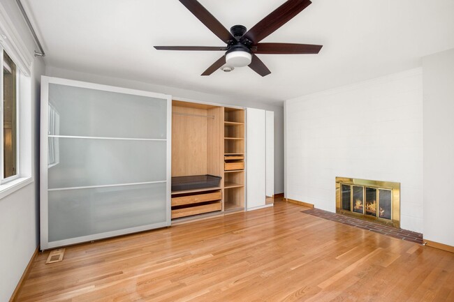 Building Photo - Beautifully remodeled rambler in Finn Hill