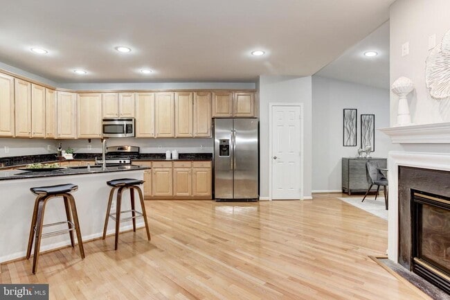 Building Photo - 6564 Trask Terrace