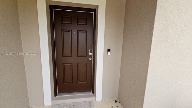 Building Photo - 4724 Yellow Elder Wy