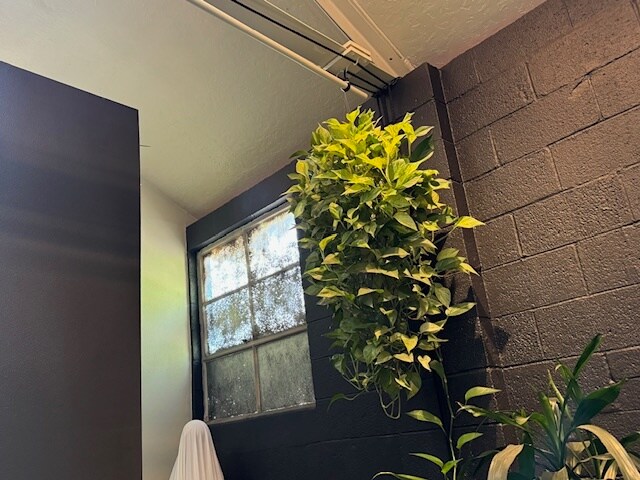 Building Photo - 440 W 900 S