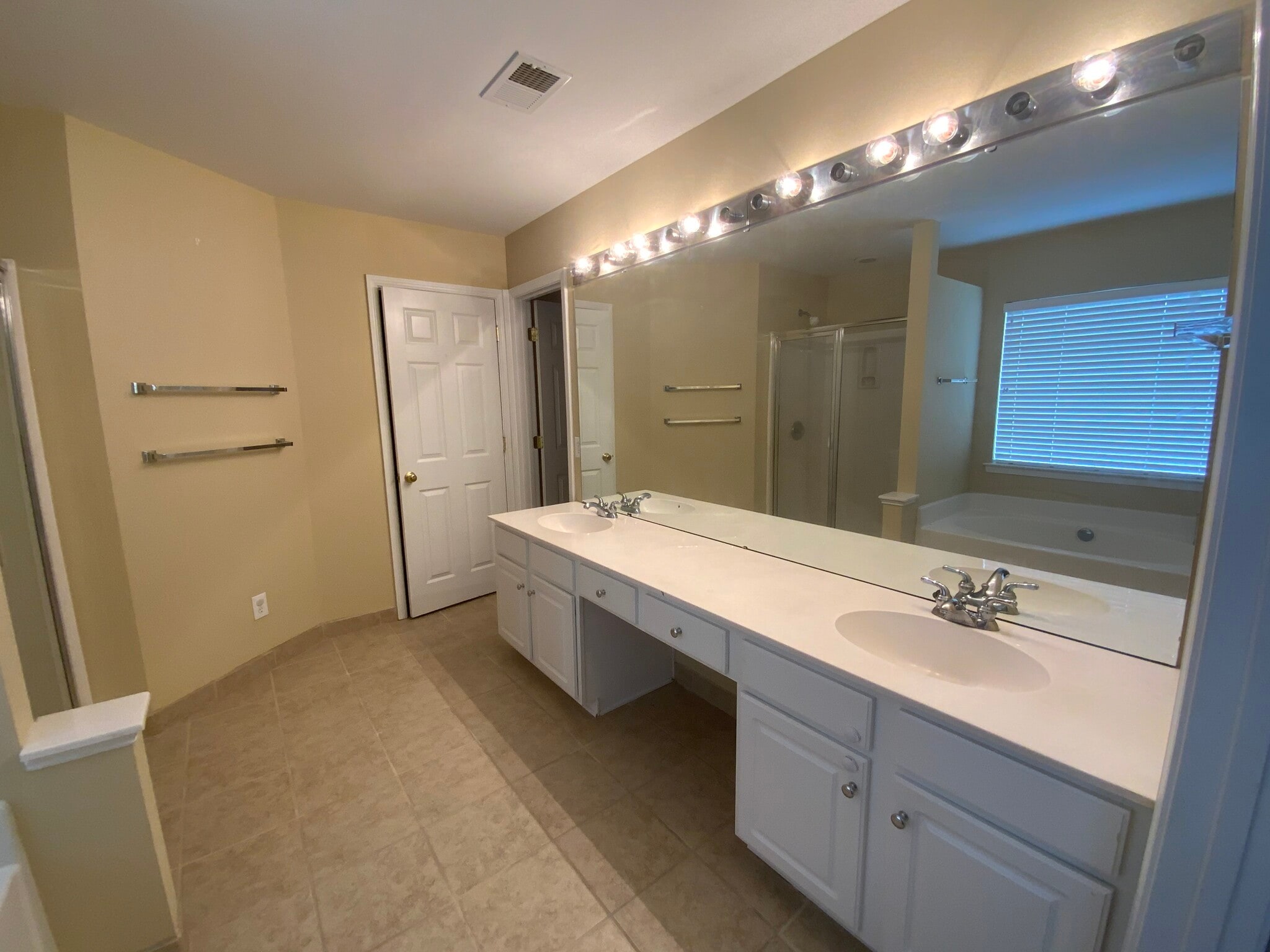 Master Bath - 8731 Darcy Hopkins Dr