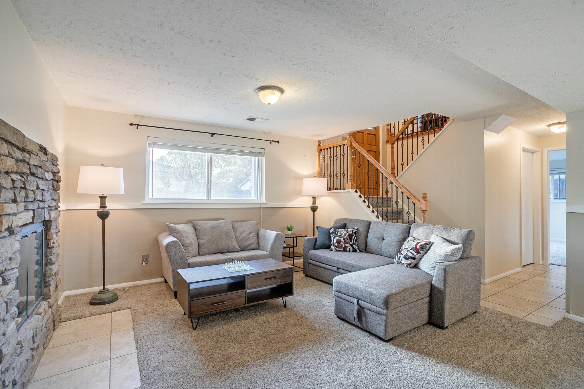 Building Photo - 7500 Teller St