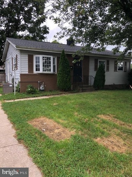 Building Photo - 1314 Woodbridge Rd