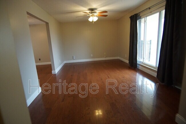 Building Photo - 6209 Bryan Ln
