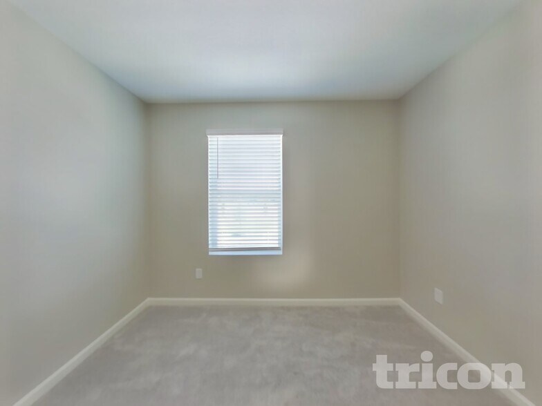 Building Photo - 2901 Grand Finale St