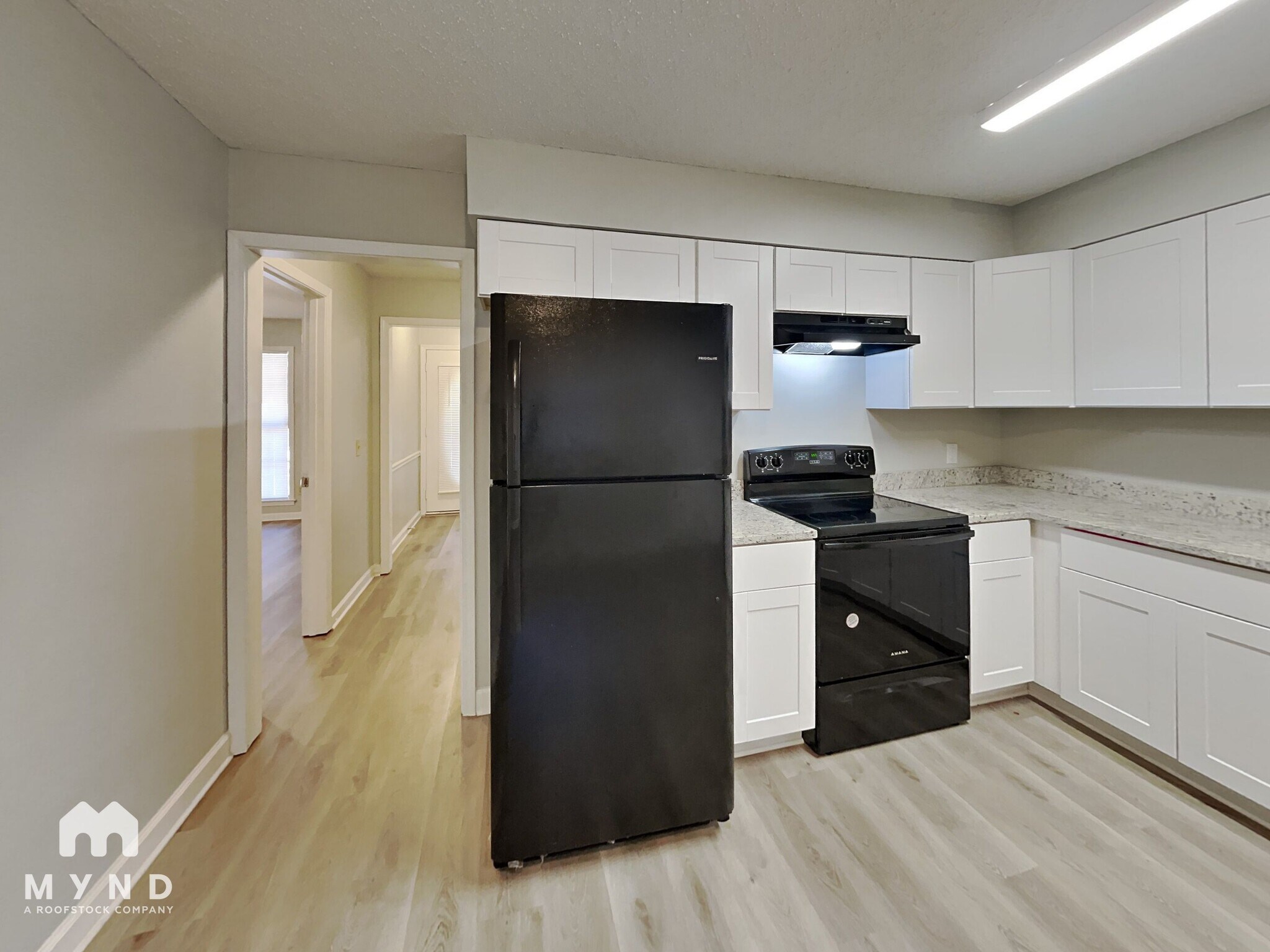 Building Photo - 4645 Sandy Park Dr