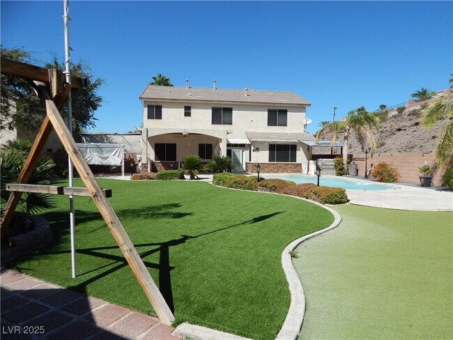 Building Photo - 2465 Bench Reef Pl